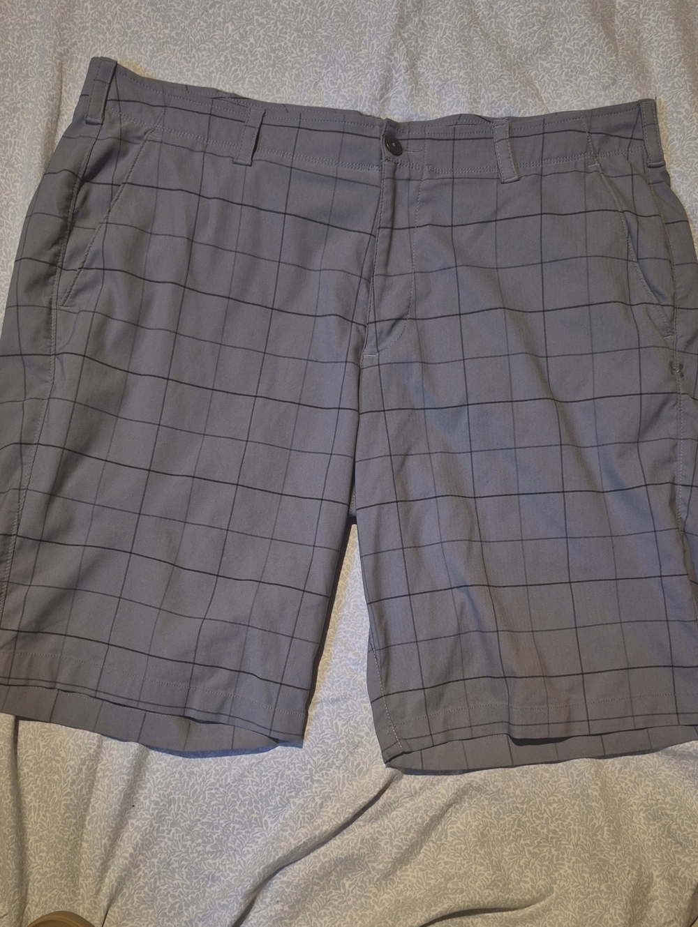 Undrr Armor Men's Gray Windowpane Performance Shorts